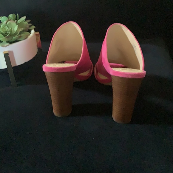 Vince Camuto Open Toe Mules - Picture 6 of 7
